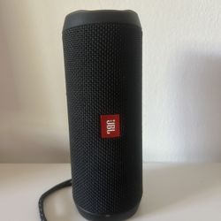 JBL Flip 4 Speaker 