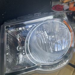 Aspen Replacement Headlight Assemblys 