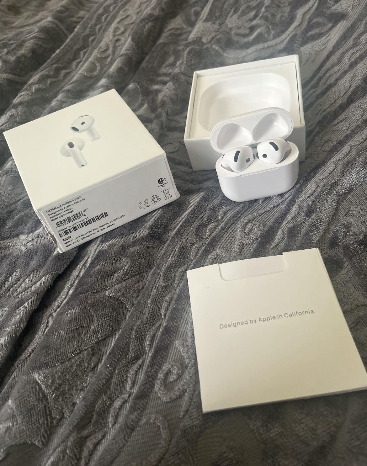 AirPods Gen 4
