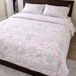 Queen Bed (Mattress Included) 