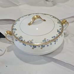 HAVILAND FRANCE LIMOGES Noinville Blue Floral Scroll Sauce Soup  with Lid 33908