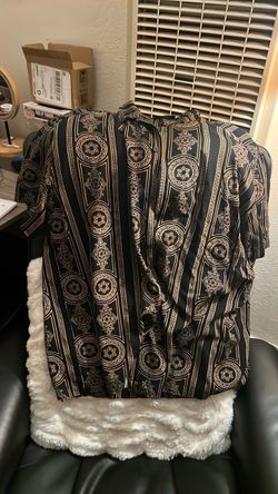 Black and Gold Baroque Print Button-Up Shirt