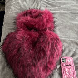 New Large Fuzzy Fur Heart Crossbag 