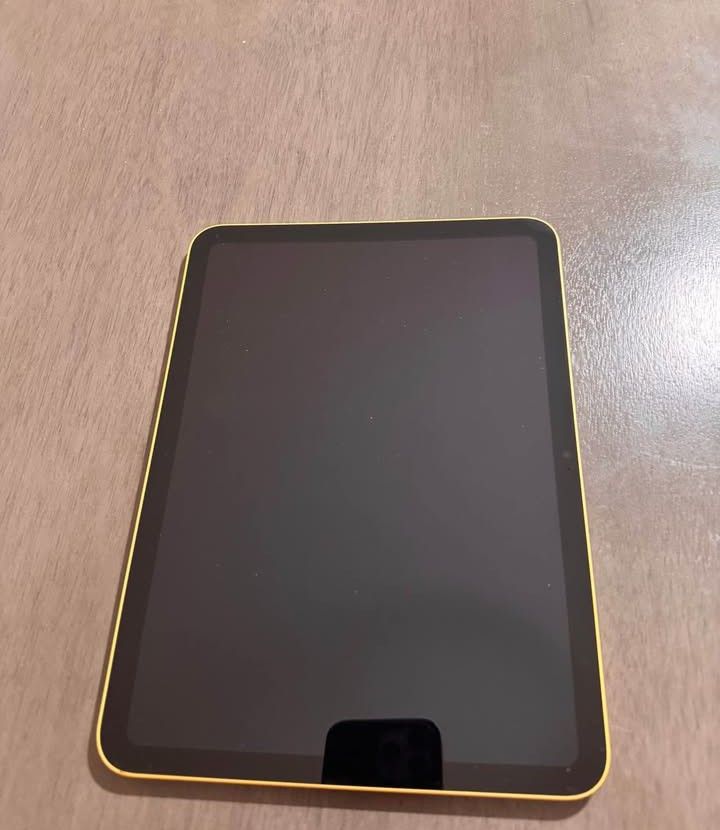 iPad 10th Gen