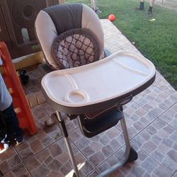 High Chair 