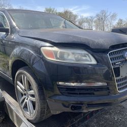 2007-2014 Audi Q7 Parts 