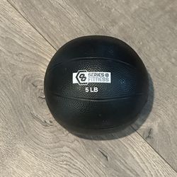 Series 8 Fitness 5lb medicine ball.