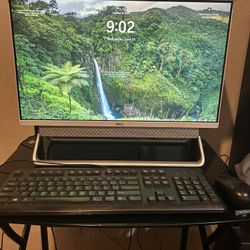 Dell Desktop With Keyboard & Mouse 