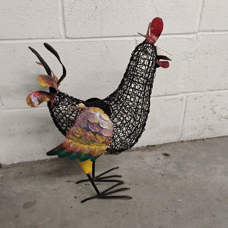 metal rooster