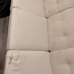 FREE SOFÁ PICKUP HUMBLE THIS WEEKEND!