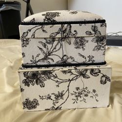 Soft Jewelry Boxes with Black & White Floral Design