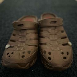 Crocs #10