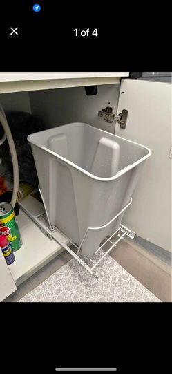 Pull Up Trash Can