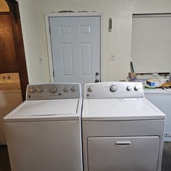 SET WASHER AND DRYER KENMORE XL CAPACITY GOOD CONDITION BOTH ELECTRIC HEAVY DUTY DELIVERY AVAILABLE WE DO REPAIRS 