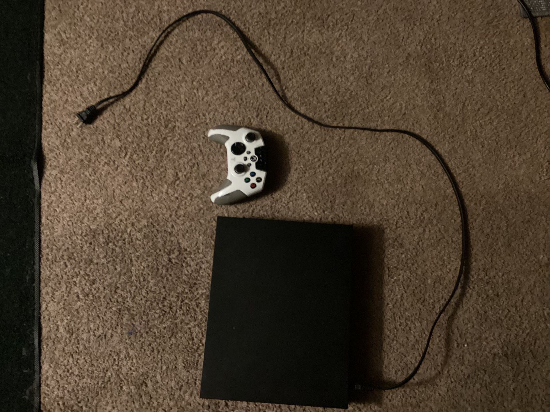 โBlackโ Xbox One X 1TB | Good Condition | 2 Controllers |