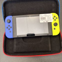 Nintendo Switch 