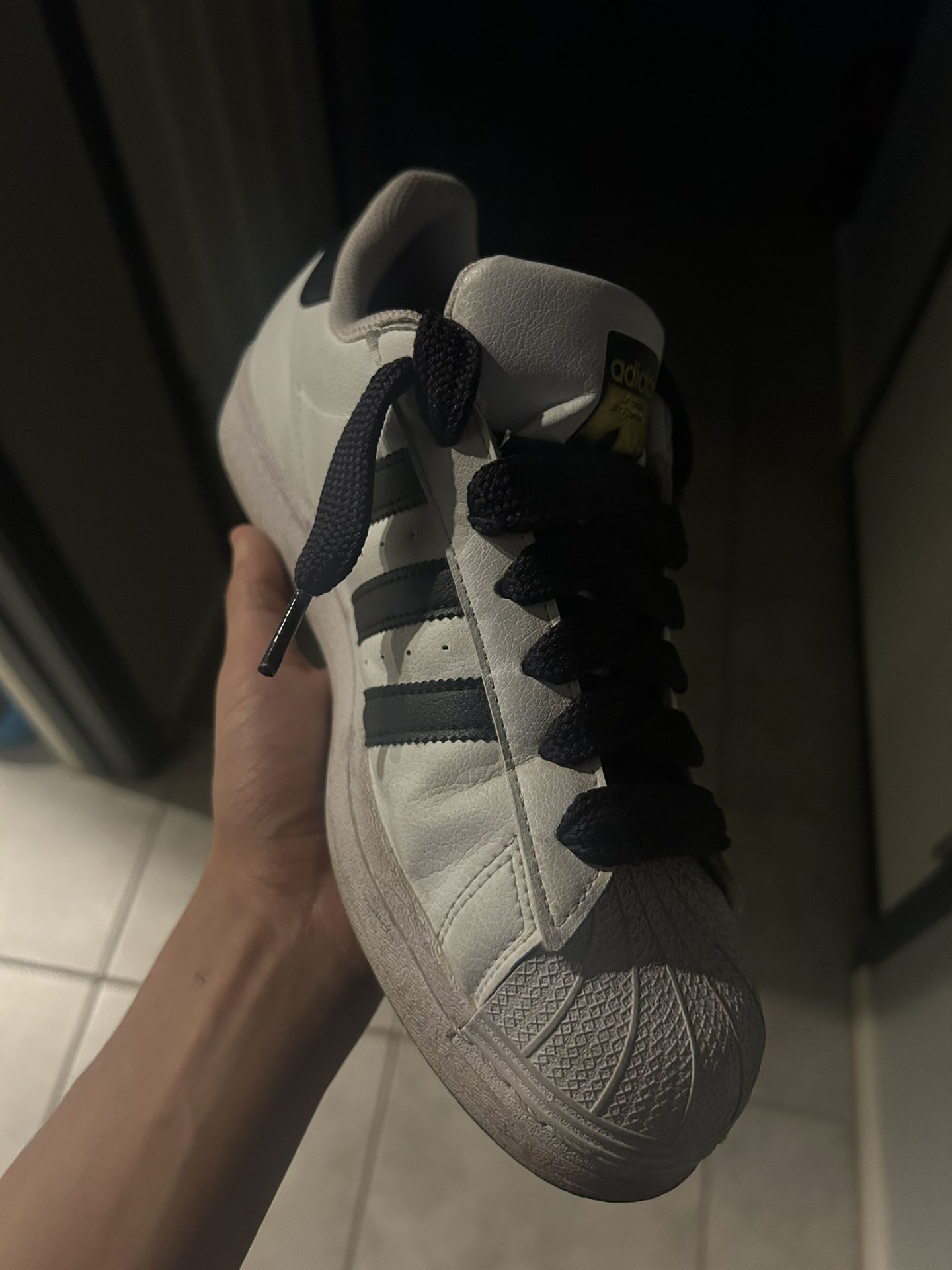 adidas Superstar