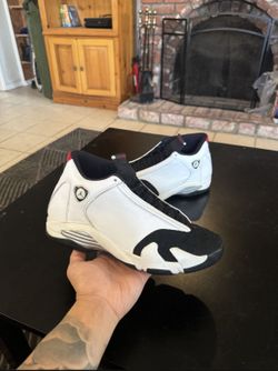 Men 2014 Air Jordan 14 Retro “Black Toe” Size 8.5