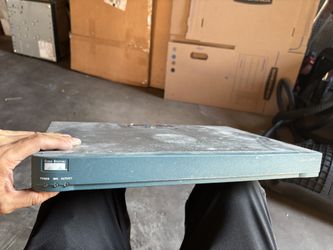 Cheap Cisco 2600 Access Router For Your Lab, AS IS