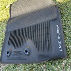 LC 200 OEM Floor mats - Land Cruiser Rubber mats 