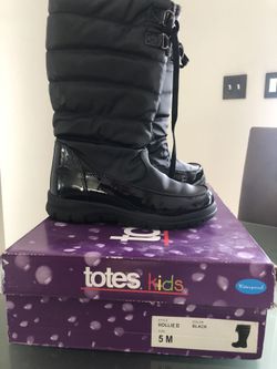 Snow Boots