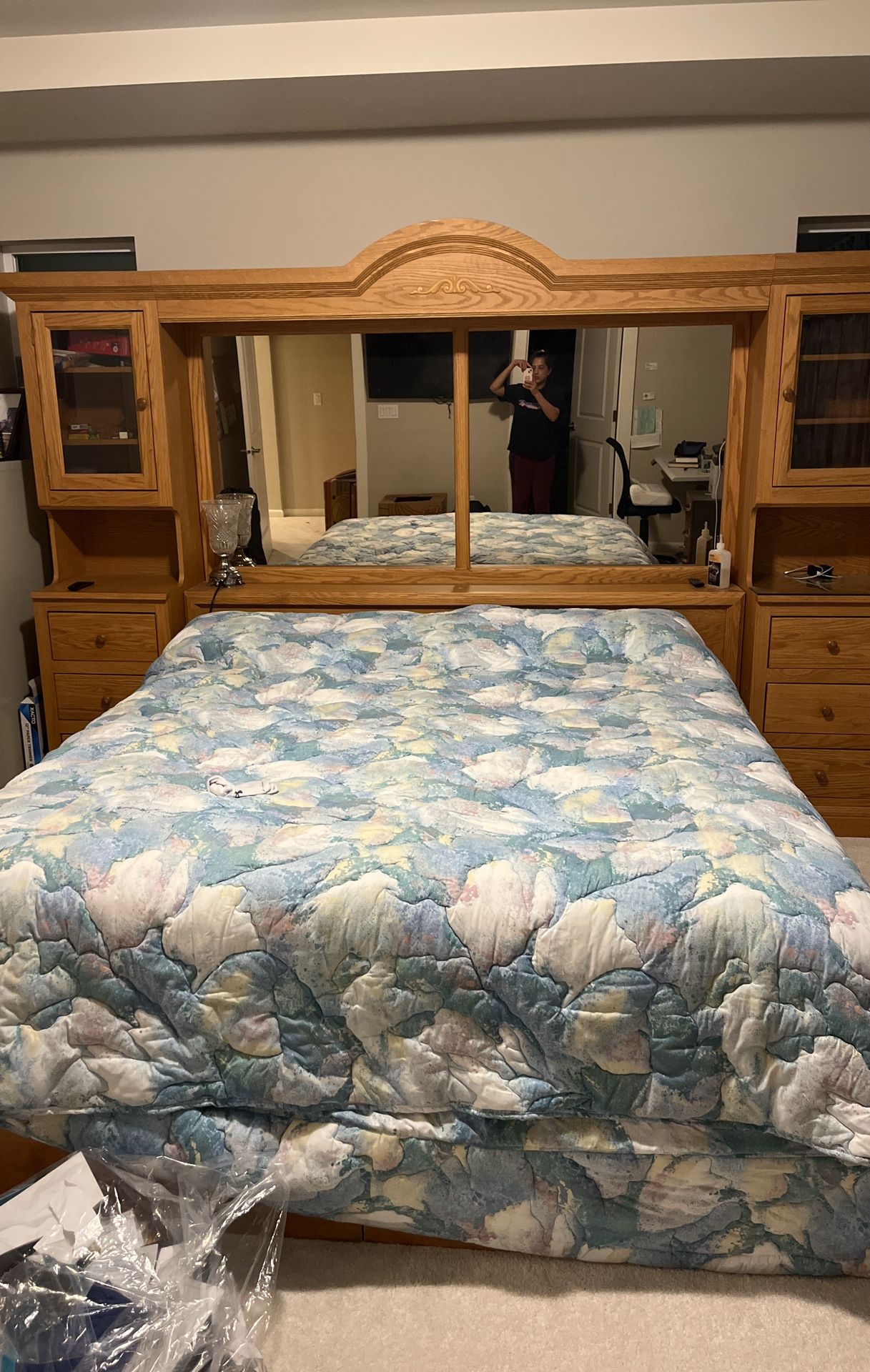 Real Oak Wood King Size Bedroom Set