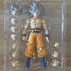 SHfigurearts  UI goku and collectors book set