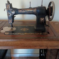 Sewing Machine 