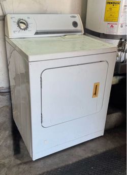Whirlpool gas dryer ( pickup in Rialto)