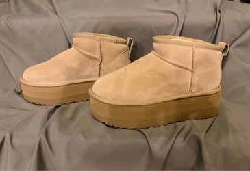 UGG Classic Ultra Mini Platform Boots