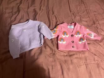 2 sweaters 0 to 3 months