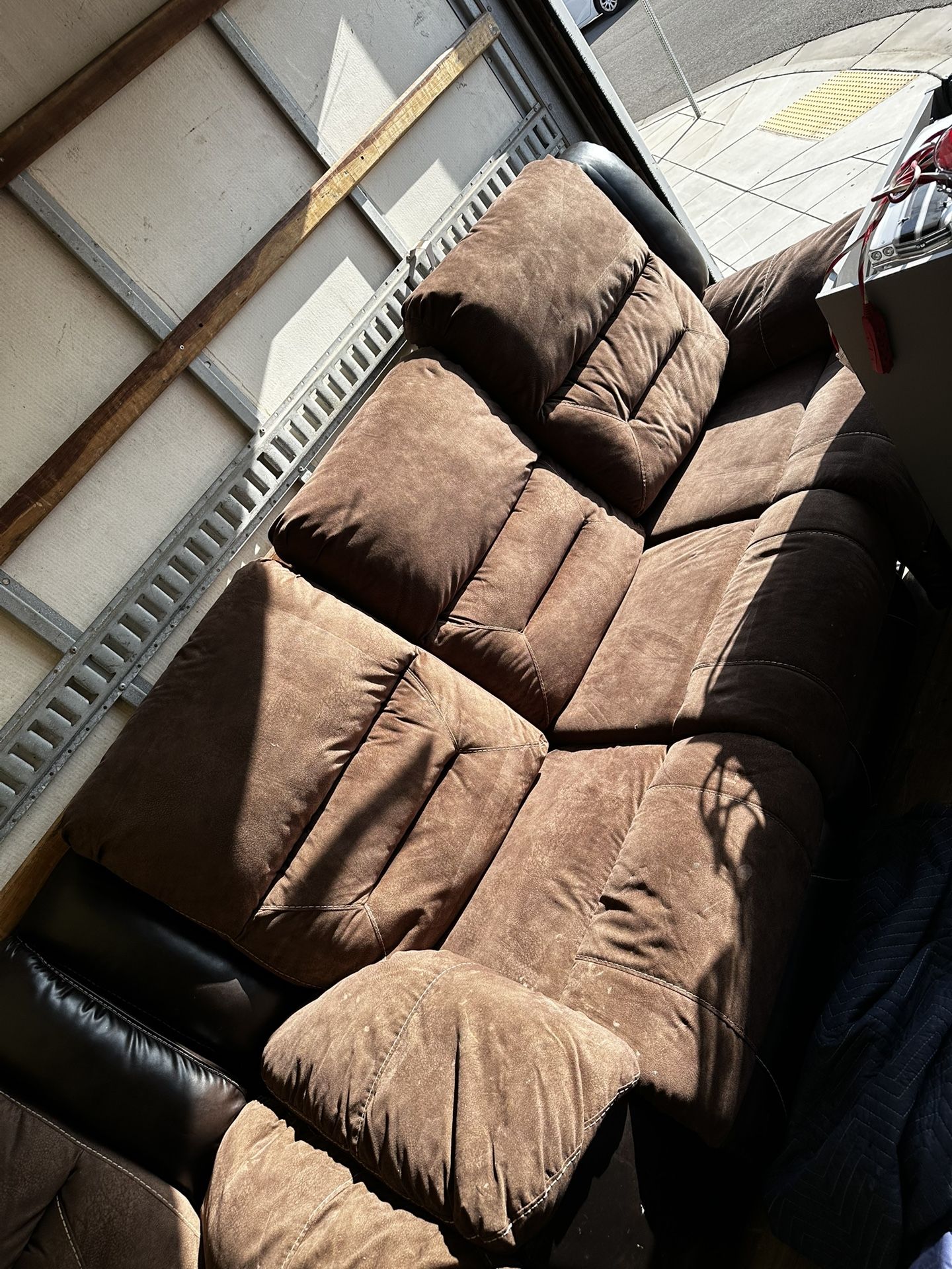 Ashley’s Furniture Recliner Comfy Couch