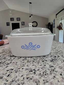 Corning Ware Cornflower 4qt Baking Dish