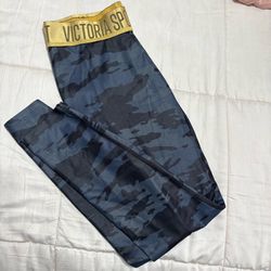 Victoria’s Secret Sport Camo Compression Leggings