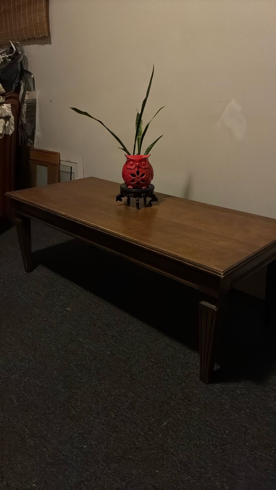 WOOD TABLE 