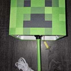 Minecraft Table Desk Lamp w/Pull Chain