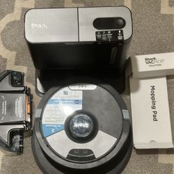 Shark Wet And Dry Rhumba Vacuum Cleaner 