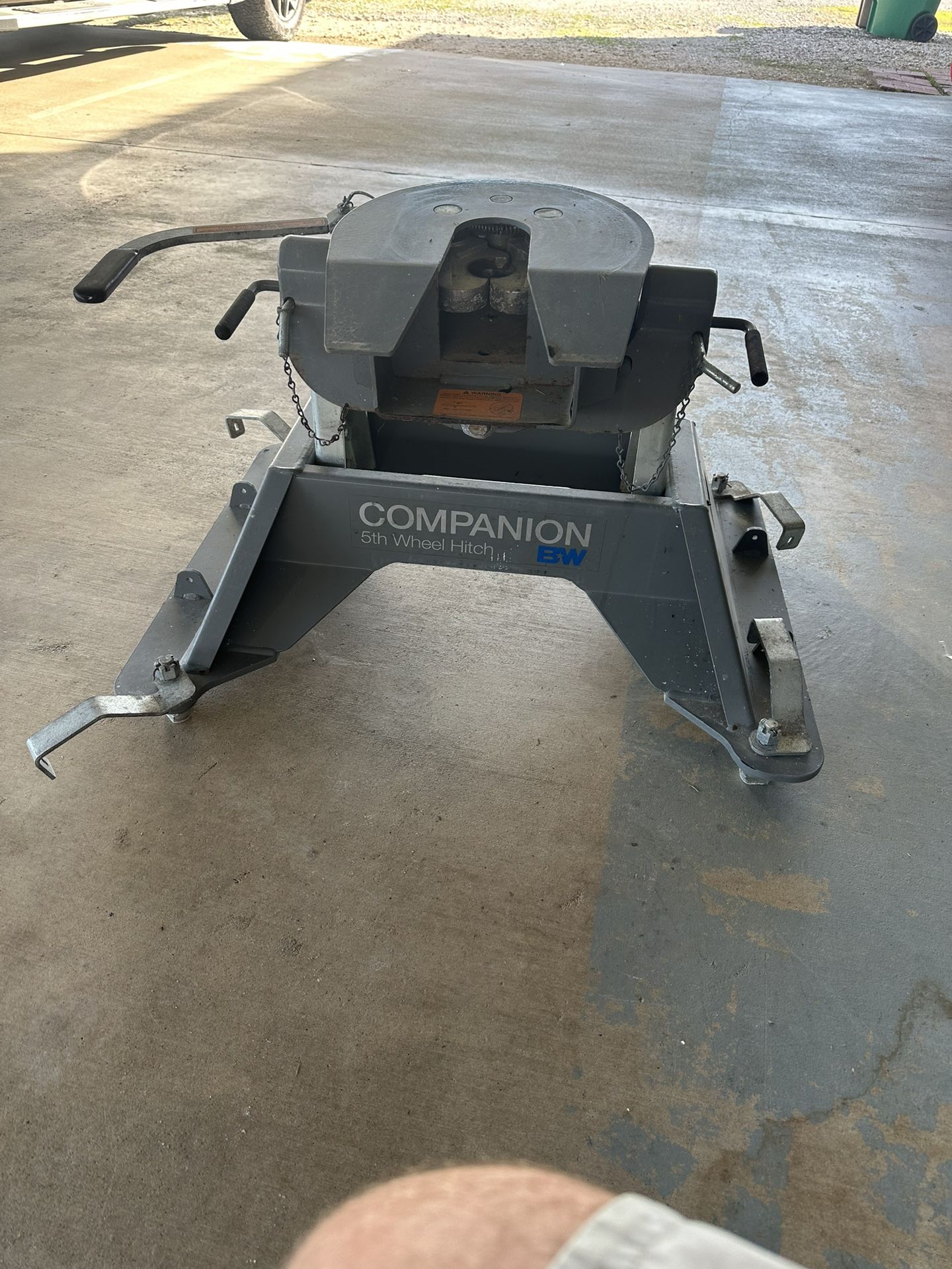 B&W Companion 5th Wheel Hitch