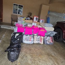 3 Dollar Yard Sale !!!!