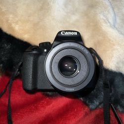 CANON t5 with 2 Lens and Changer