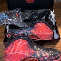 Nike foamposite stranger things size 10