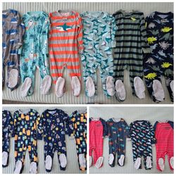 Toddler Boys Zip up Footie Pajamas Carters size 5t