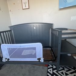 Storkcraft Stevenson Convertible Crib