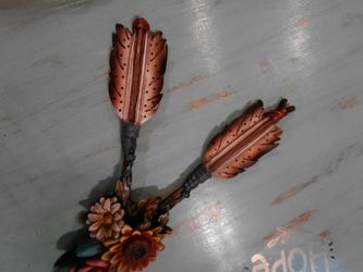 Decorative Colorful Arrow wall hanging