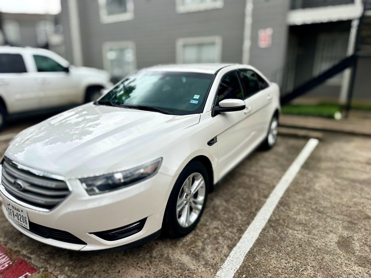 2016 Ford Taurus