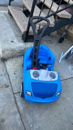 This Step2 Whisper Ride II ride-on push car