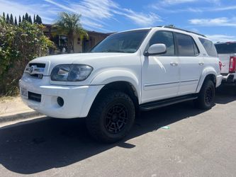 2005 Toyota Sequoia