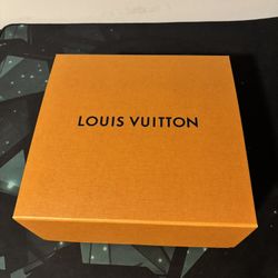 Louis Vuitton Wrap Around Wallet 