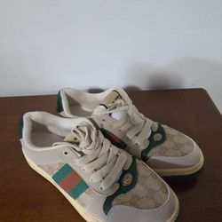 New Gucci Shoes Mens Size 9.5