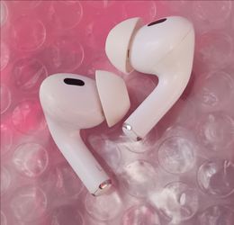 Apple AirPods Pro Earbuds Only